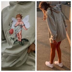 🌸FINAL PRICE🌸 Boys Lie “I Choose Me” Hoodie